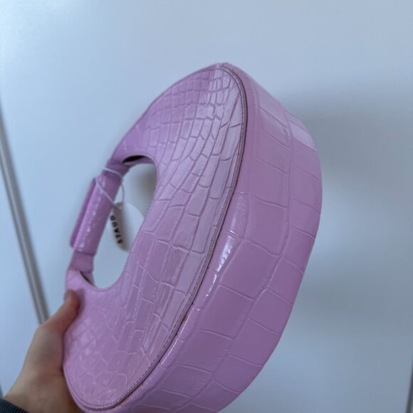 NWT Staud Top Handle Moon Bag In Lilac Croco Embossed Leather Crescent Shape - Picture 8 of 9